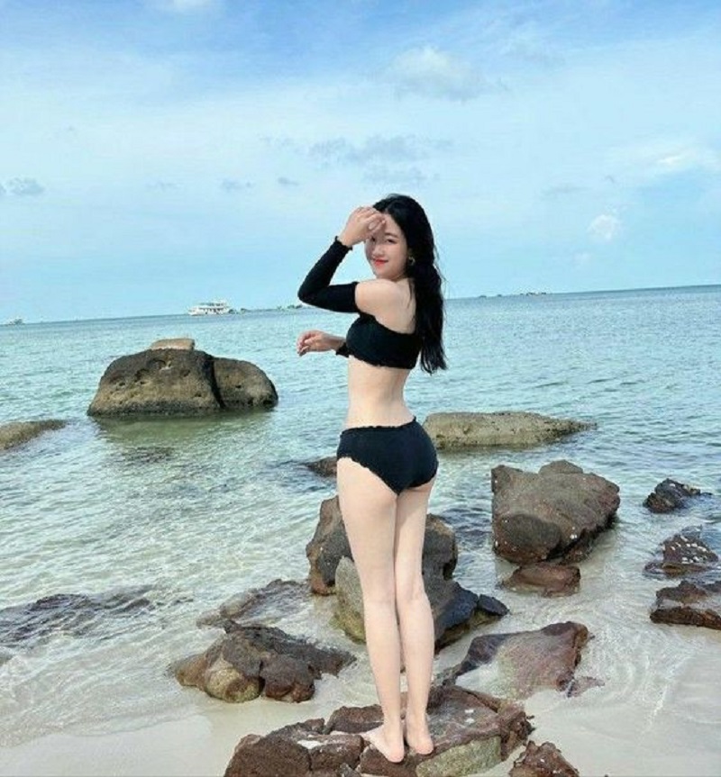 Ảnh gái xinh tiktok bikini sexy không thể rời mắt 17