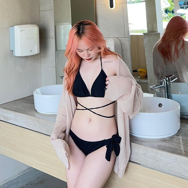 Bộ sưu tập ảnh bikini sexy của hot Tiktoker Min Min 15